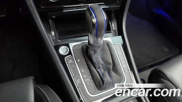 Volkswagen Golf Sportsvan 2015 thumb 9