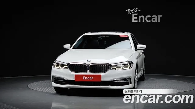 BMW 5 серии 2020 thumb 2