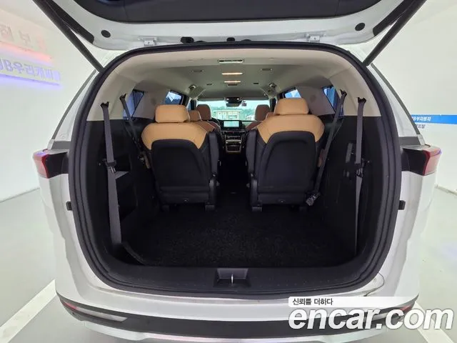 Kia Carnival 2020 thumb 6