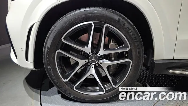 Mercedes-Benz GLE 2022 thumb 5