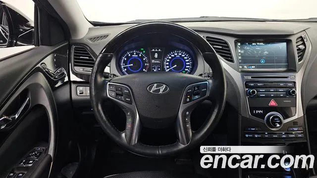 Hyundai Grandeur 2017 thumb 12