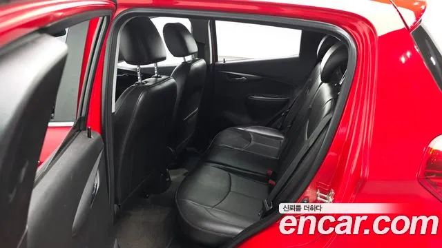 Chevrolet Spark 2016 thumb 12
