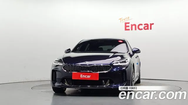 Kia Stinger 2019 thumb 3