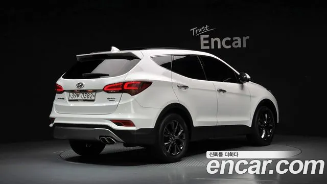 Hyundai Santafe 2016 thumb 2