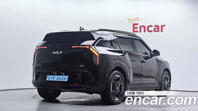 Kia EV3 2024 thumb 2