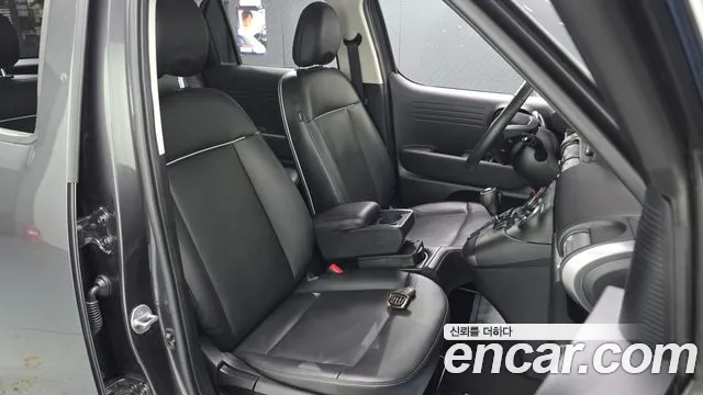 Hyundai Casper 2023 thumb 12