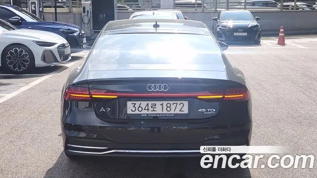 Audi A7 2023 thumb 4