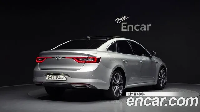 Renault Megane 2016 thumb 2