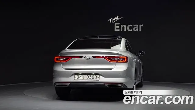 Renault Megane 2016 thumb 4