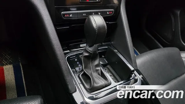 Renault Megane 2016 thumb 9