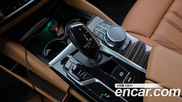 BMW 5 серии 2022 thumb 9