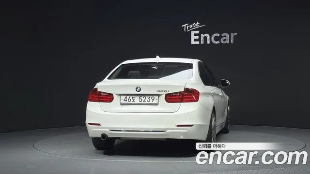 BMW 3 серии 2012 thumb 4
