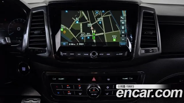 KG_Mobility_Ssangyong Rexton 2022 thumb 12