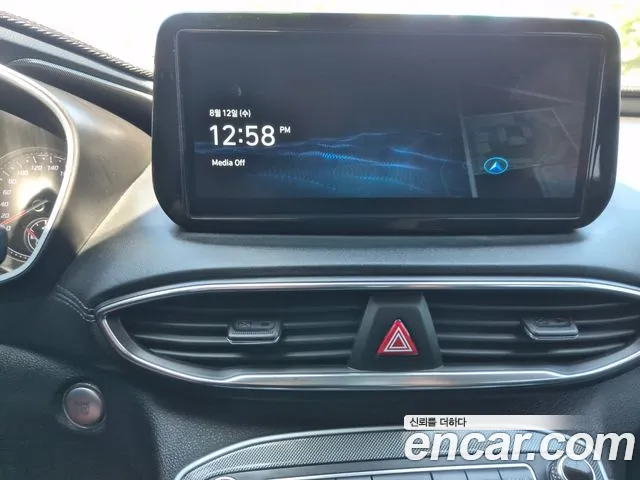 Hyundai Santa Fe 2021 thumb 10