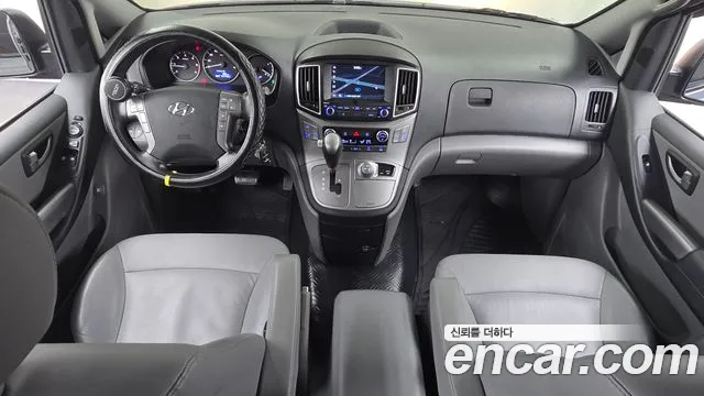 Hyundai Starex 2019 thumb 7