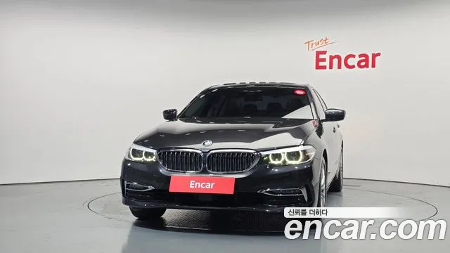 BMW 5 серии 2020 thumb 3