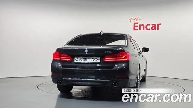 BMW 5 серии 2020 thumb 4