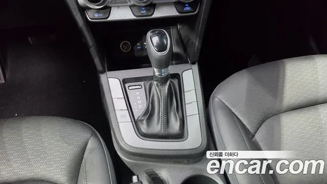 Hyundai Elantra 2019 thumb 9