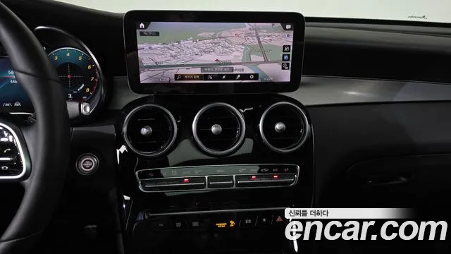Mercedes-Benz GLC 2020 thumb 12