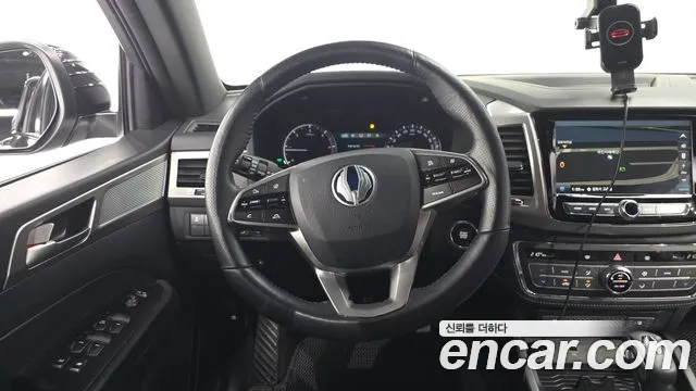 KG_Mobility_Ssangyong Rexton 2019 thumb 11
