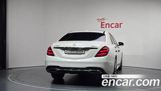 Mercedes-Benz S-Класс 2020 thumb 4