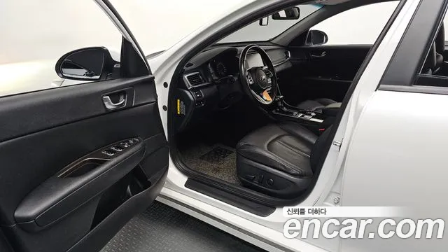 Kia K5 2019 thumb 10