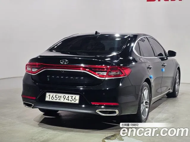 Hyundai Grandeur 2018 thumb 3