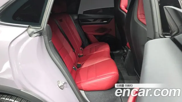 Porsche Macan EV 2025 thumb 12