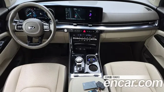 Kia Carnival 2021 thumb 7
