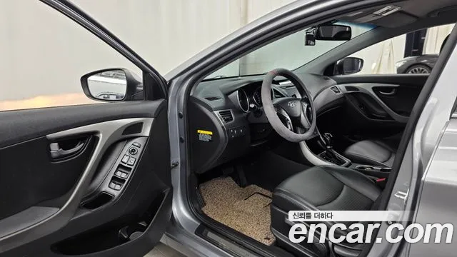 Hyundai Avante 2014 thumb 10