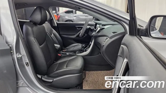 Hyundai Avante 2014 thumb 11