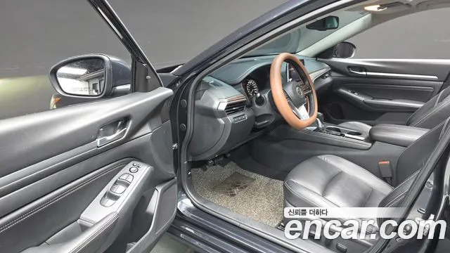 Nissan Altima 2019 thumb 10