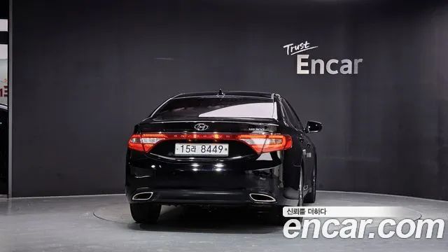 Hyundai Grandeur 2013 thumb 4