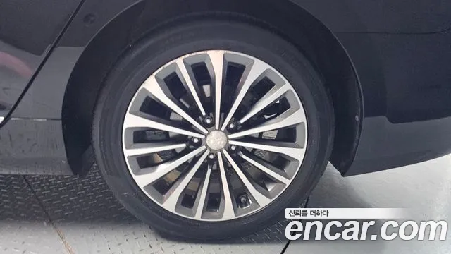 Hyundai Grandeur 2013 thumb 5