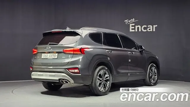 Hyundai Santa Fe 2019 thumb 2