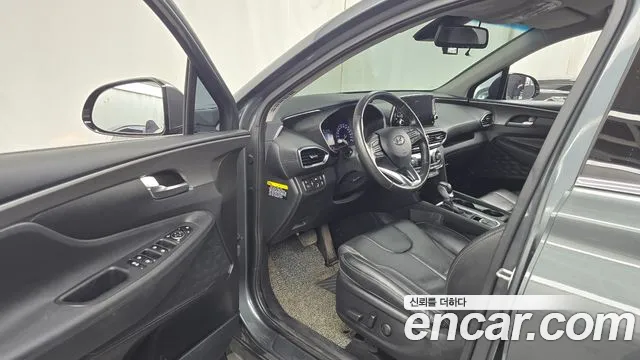 Hyundai Santa Fe 2019 thumb 10