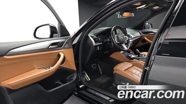 BMW X4 2019 thumb 10