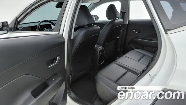 Hyundai Kona 2023 thumb 12