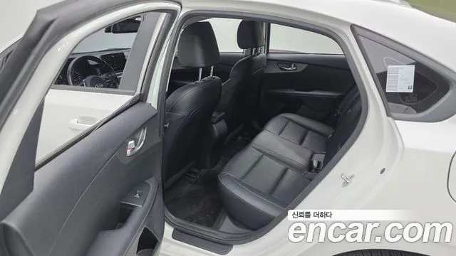 Kia K3 2020 thumb 12