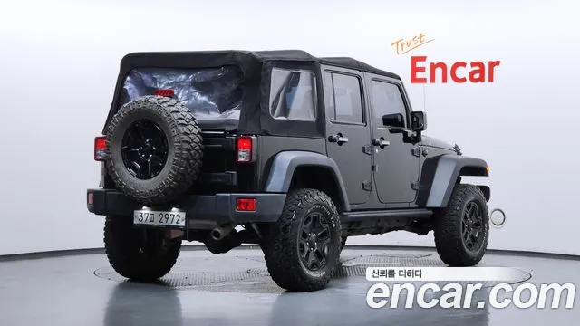 Jeep Wrangler 2013 thumb 2