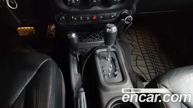 Jeep Wrangler 2013 thumb 9