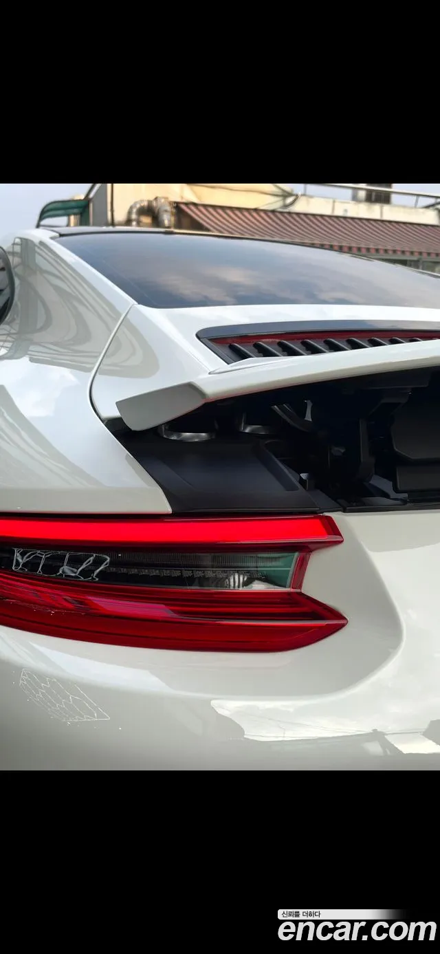 Porsche 911 2016 thumb 5