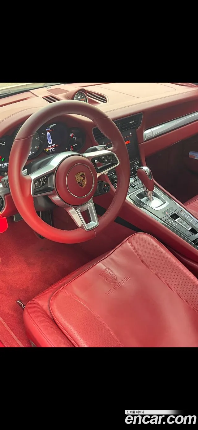 Porsche 911 2016 thumb 7