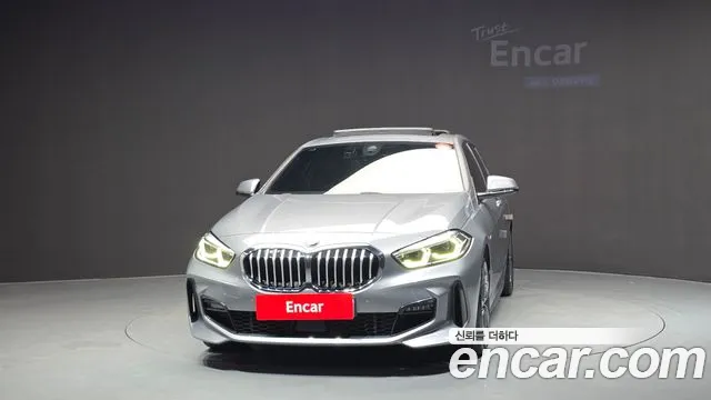 BMW 1 серии 2023 thumb 3