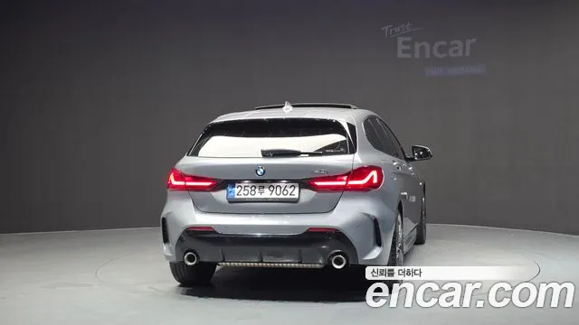 BMW 1 серии 2023 thumb 4