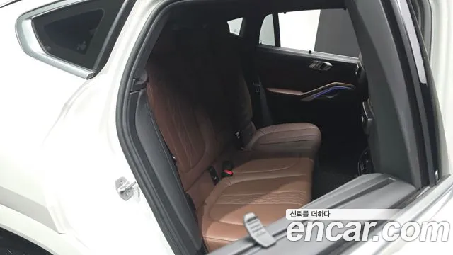 BMW X6 2022 thumb 11