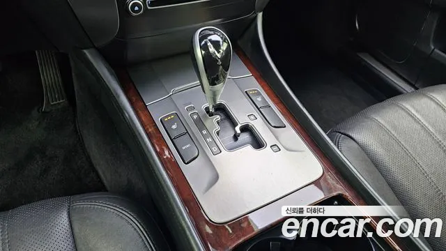 Hyundai Equus 2012 thumb 9