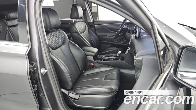 Hyundai Santa Fe 2018 thumb 12