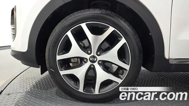 Kia Sportage 2016 thumb 5