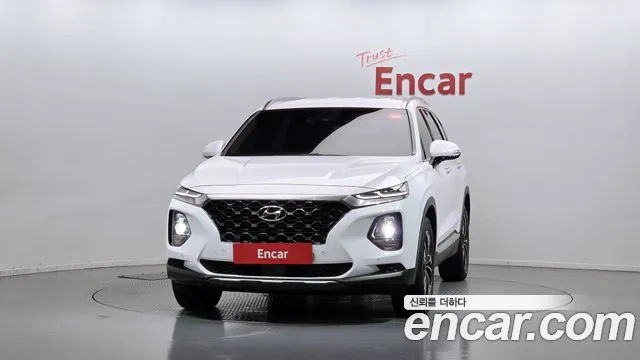 Hyundai Santa Fe 2018 thumb 3